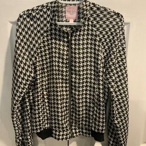 Sheer houndstooth jacket